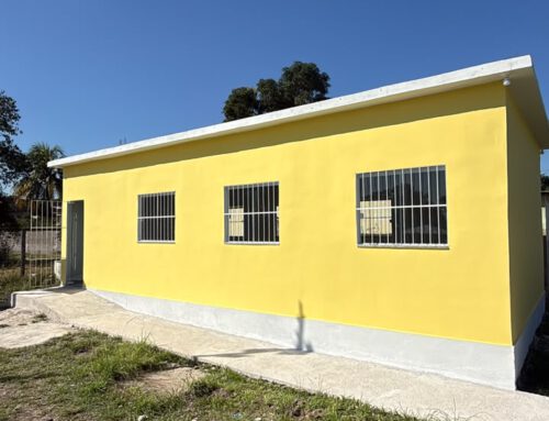 Fertigstellung des Computerraums unseres Projektes Pequeno Dom